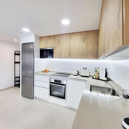 Apartman Rooftop Infinity Pool Escape Pp36