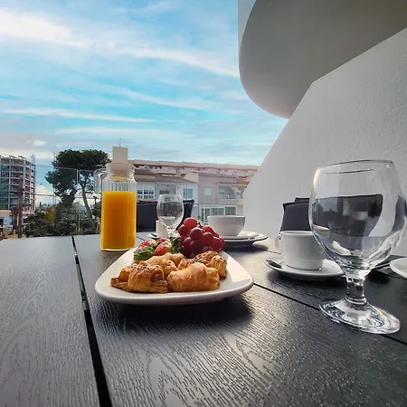 Rooftop Infinity Pool Escape Pp36 Apartman