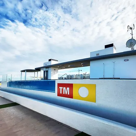 Rooftop Infinity Pool Escape Pp36 Apartman *